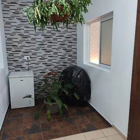 Matrimonial En Casa Compartida *