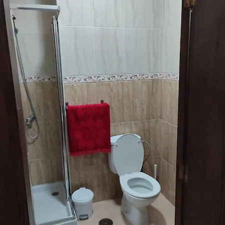 Matrimonial En Casa Compartida * La Laguna