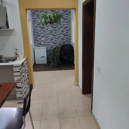 Matrimonial En Casa Compartida Apartman