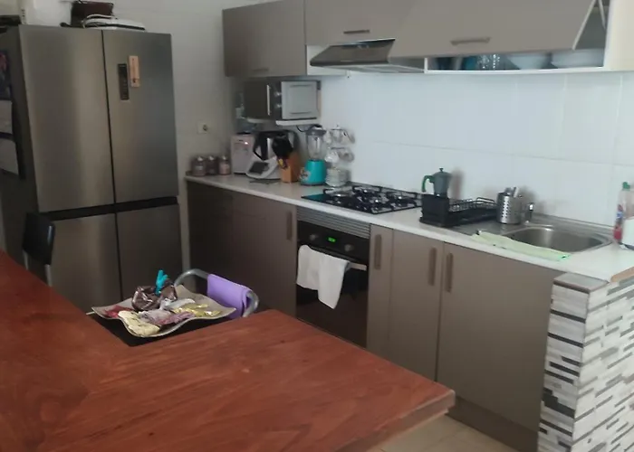 Matrimonial En Casa Compartida *