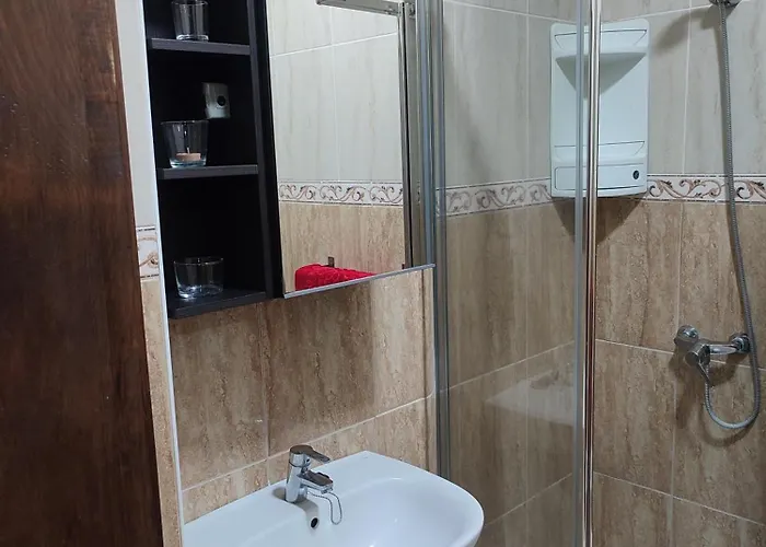 Matrimonial En Casa Compartida Apartment *